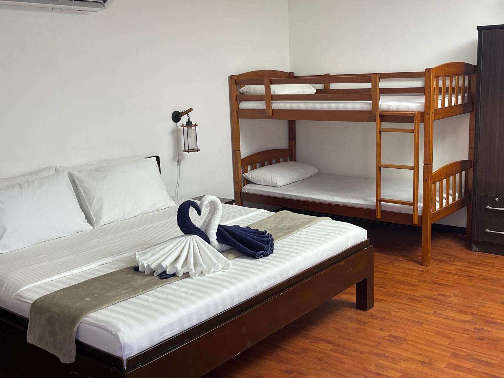 Parrot Resort Moalboal Zewnętrze zdjęcie